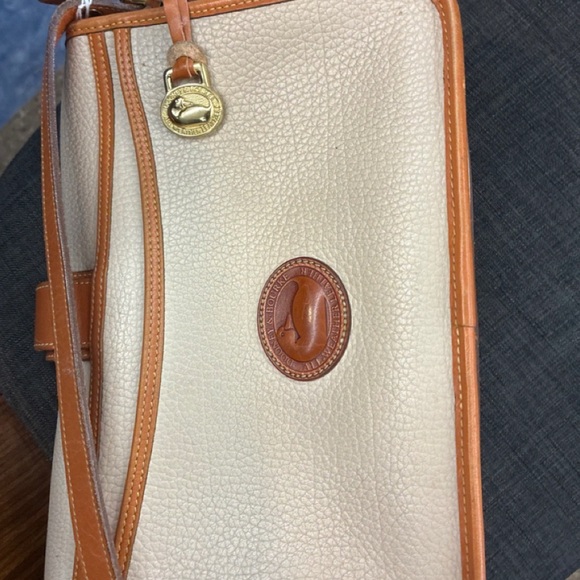 Dooney & Bourke: Equestrian All Leather Saddle Bag/Snakeskin Embossed Erica Bag - Picture 12 of 16